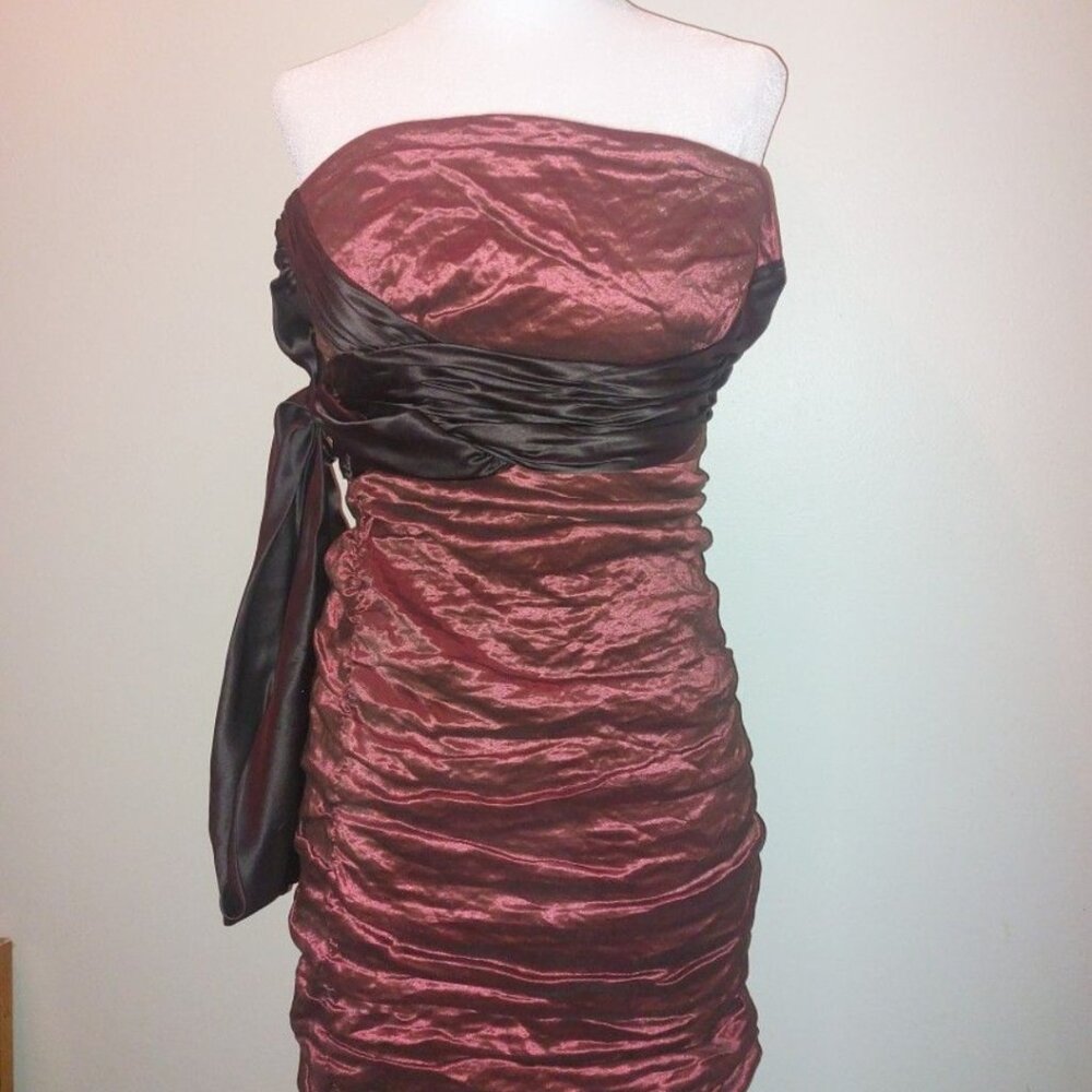 BCBGMAXAZRIA COCKTAIL DRESS